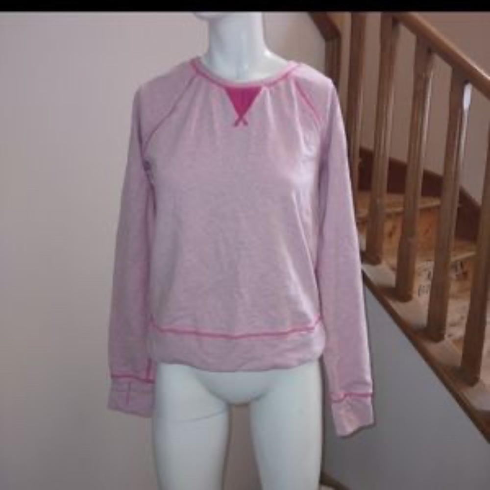 Lululemon woman's voyage pullover